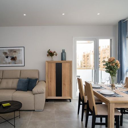 Aac Malaga - Apartamento Con Terraza, Muy Amplio, Totalmente Equipado, Cerca Del Centro Y Nuevo! Oda fotoğraf