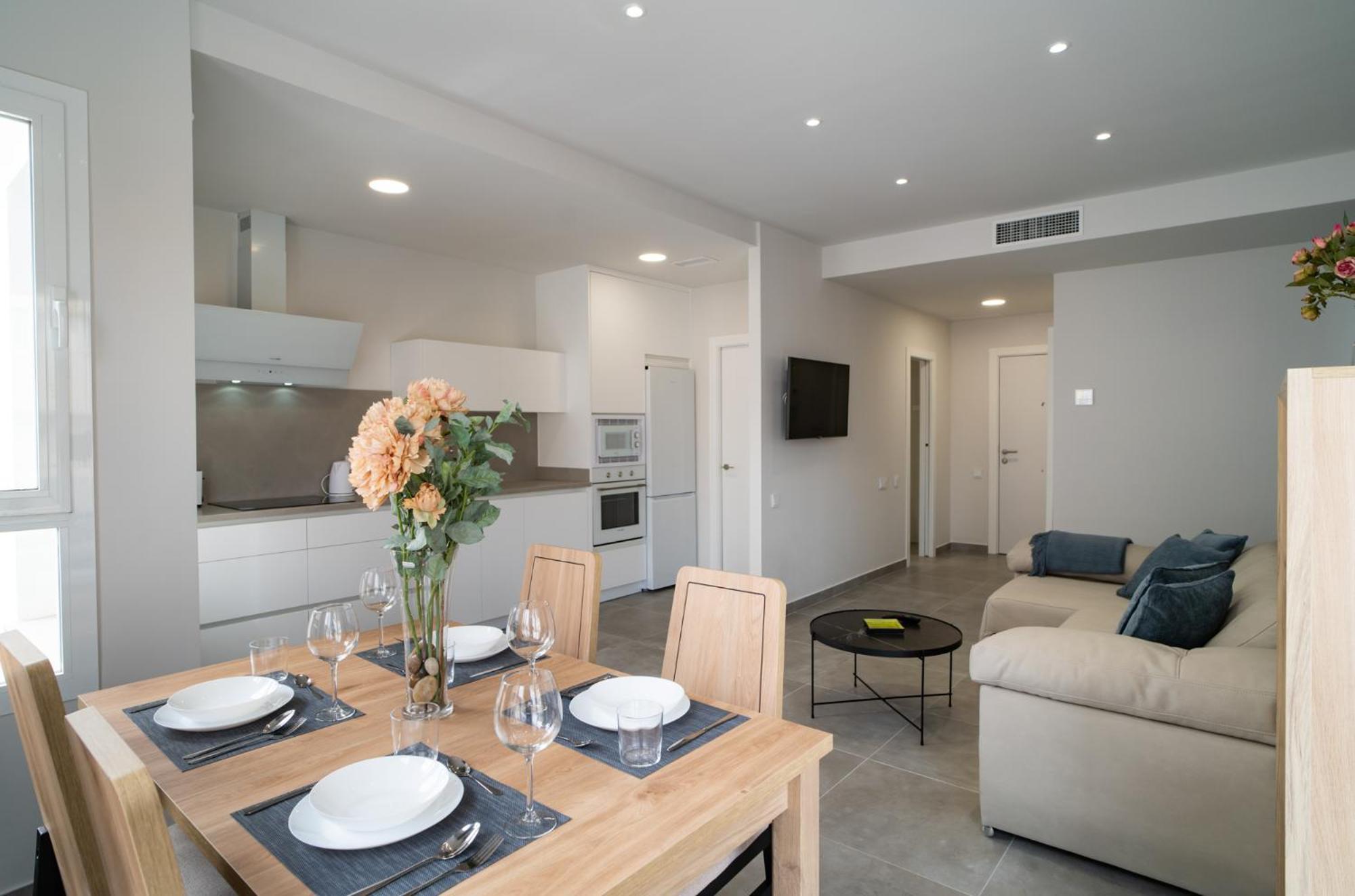 Aac Malaga - Apartamento Con Terraza, Muy Amplio, Totalmente Equipado, Cerca Del Centro Y Nuevo! Oda fotoğraf